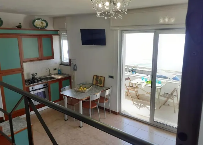 Апартаменты Cadorna Fronte Mare *