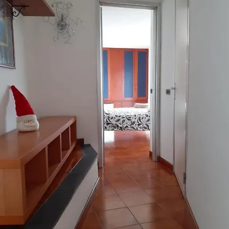 公寓 Cadorna Fronte Mare 阿拉西奥