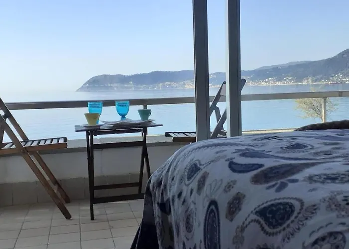 Daire Cadorna Fronte Mare